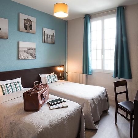 Logis Hotel Restaurant De La Poste Le Mêle-sur-Sarthe Zewnętrze zdjęcie