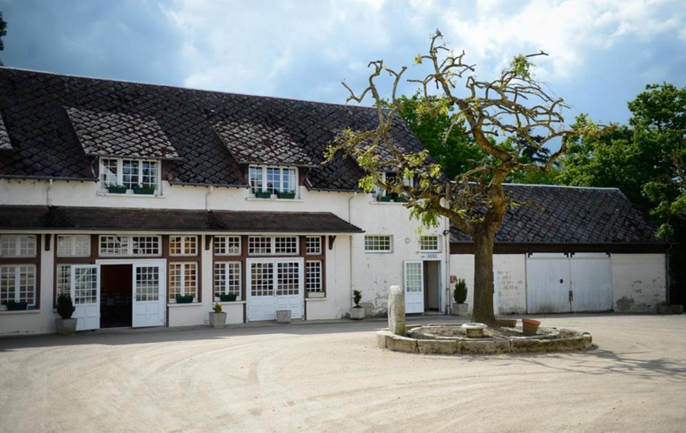 Logis Hotel Restaurant De La Poste Le Mêle-sur-Sarthe Zewnętrze zdjęcie