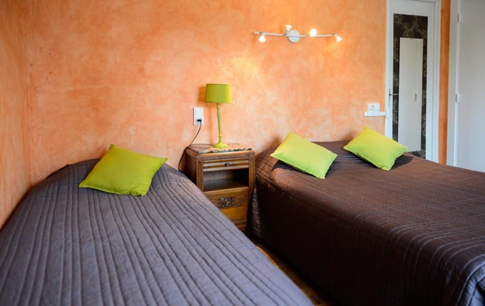Logis Hotel Restaurant De La Poste Le Mêle-sur-Sarthe Zewnętrze zdjęcie