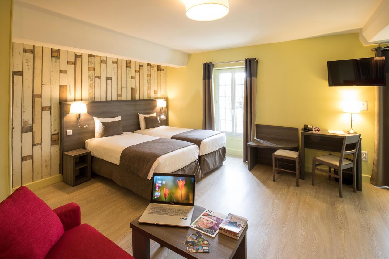 Logis Hotel Restaurant De La Poste Le Mêle-sur-Sarthe Zewnętrze zdjęcie