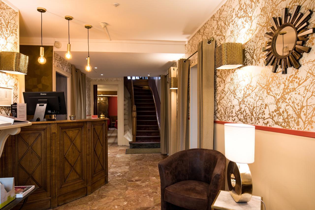 Logis Hotel Restaurant De La Poste Le Mêle-sur-Sarthe Zewnętrze zdjęcie
